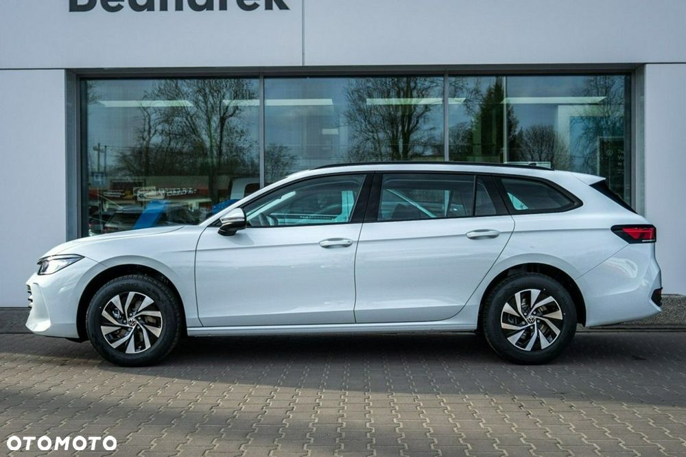 Volkswagen Passat Variant - 7