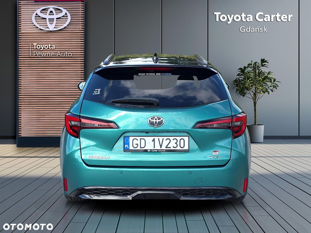Toyota Corolla - 5