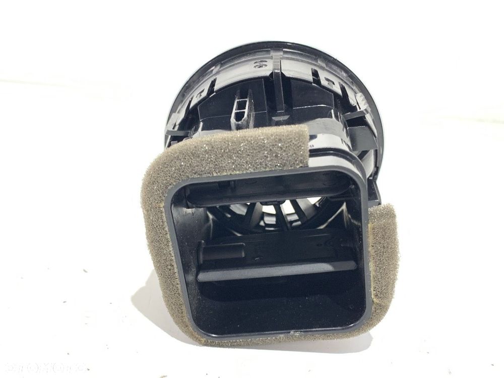 KRATKA NAWIEWU LEWY PRZÓD  AUDI A3 (8V1, 8VK) 2012 - 2020 2.0 TFSI 140 kW [190 KM] benzyna 2016 - - 3