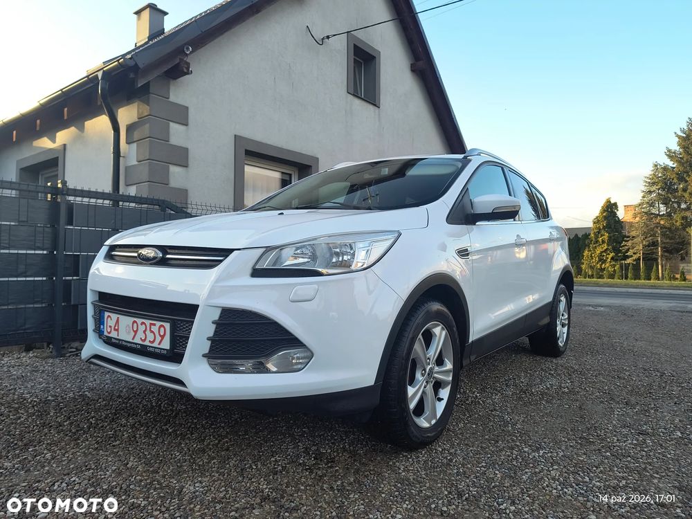 Ford Kuga 1.6 EcoBoost 2x4 Trend - 2