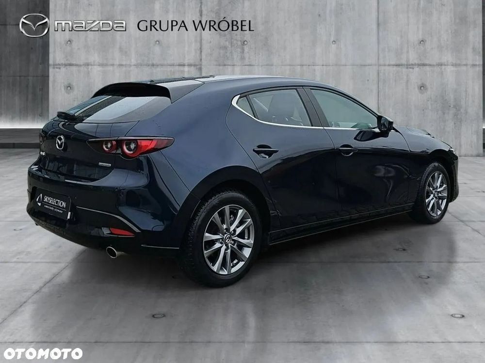 Mazda 3 - 5