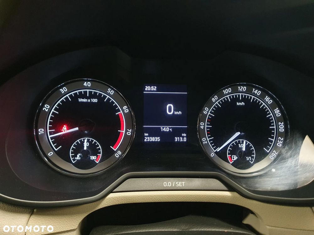 Skoda Octavia 1.5 TSI ACT Business - 13
