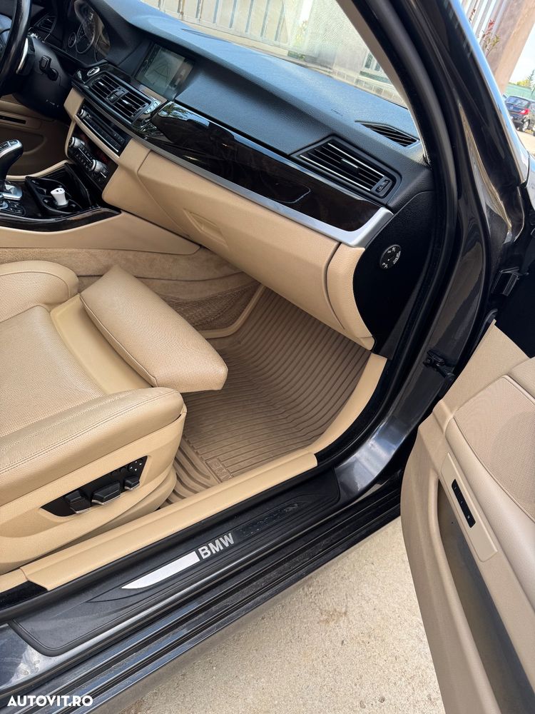 BMW Seria 5 520d - 15