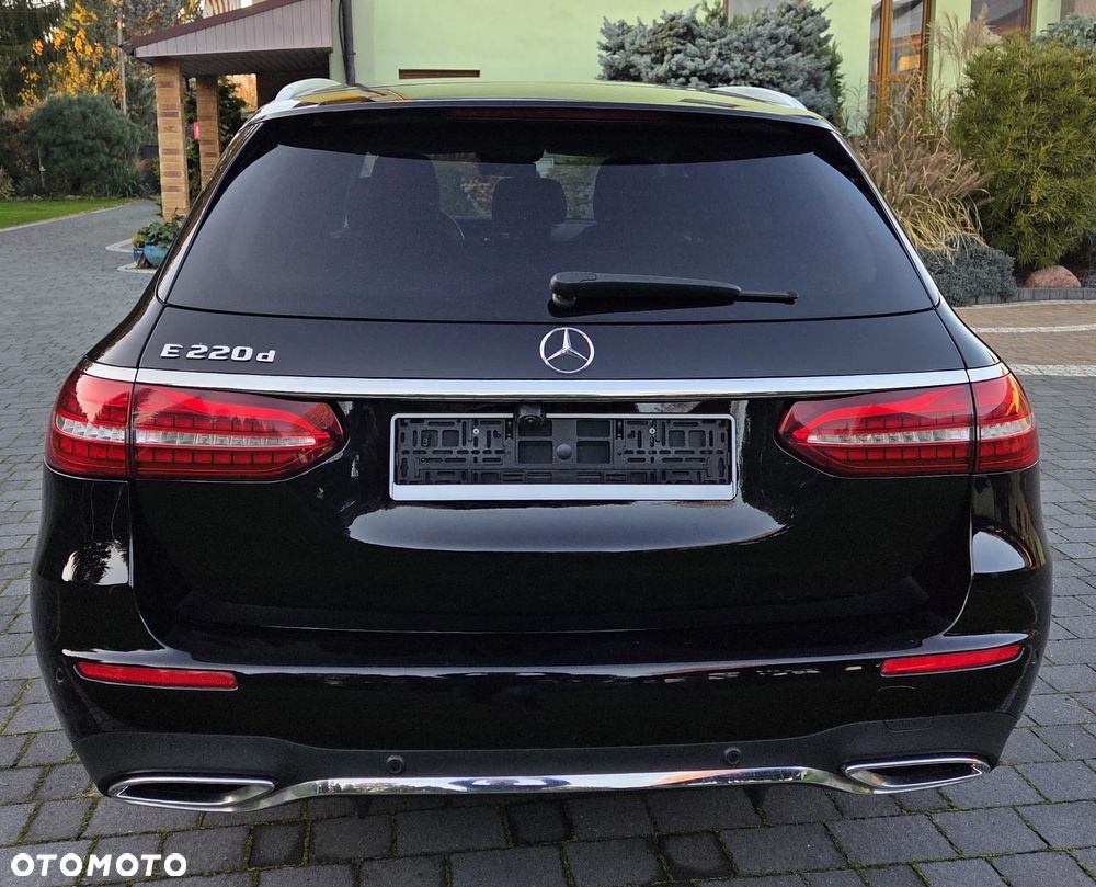 Mercedes-Benz Klasa E 220 d 9G-TRONIC AMG Line - 7