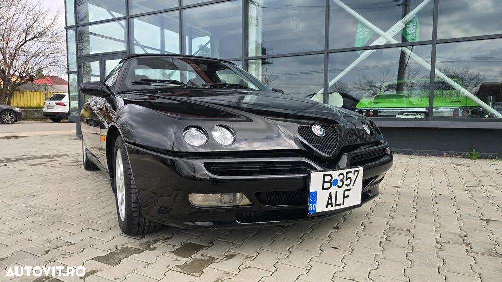 Alfa Romeo Spider - 2