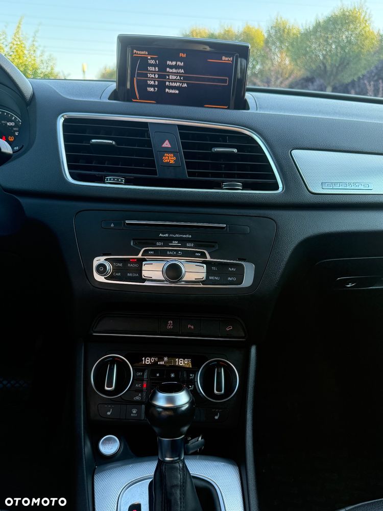 Audi Q3 2.0 TFSI quattro S tronic - 14