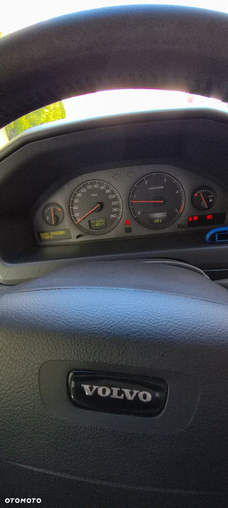 Volvo V70 2.4D5 - 13