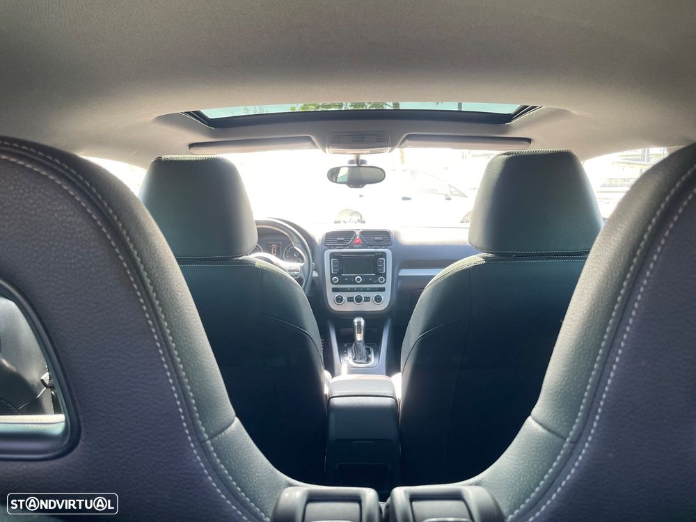 VW Scirocco 2.0 TDI Sport DSG - 18