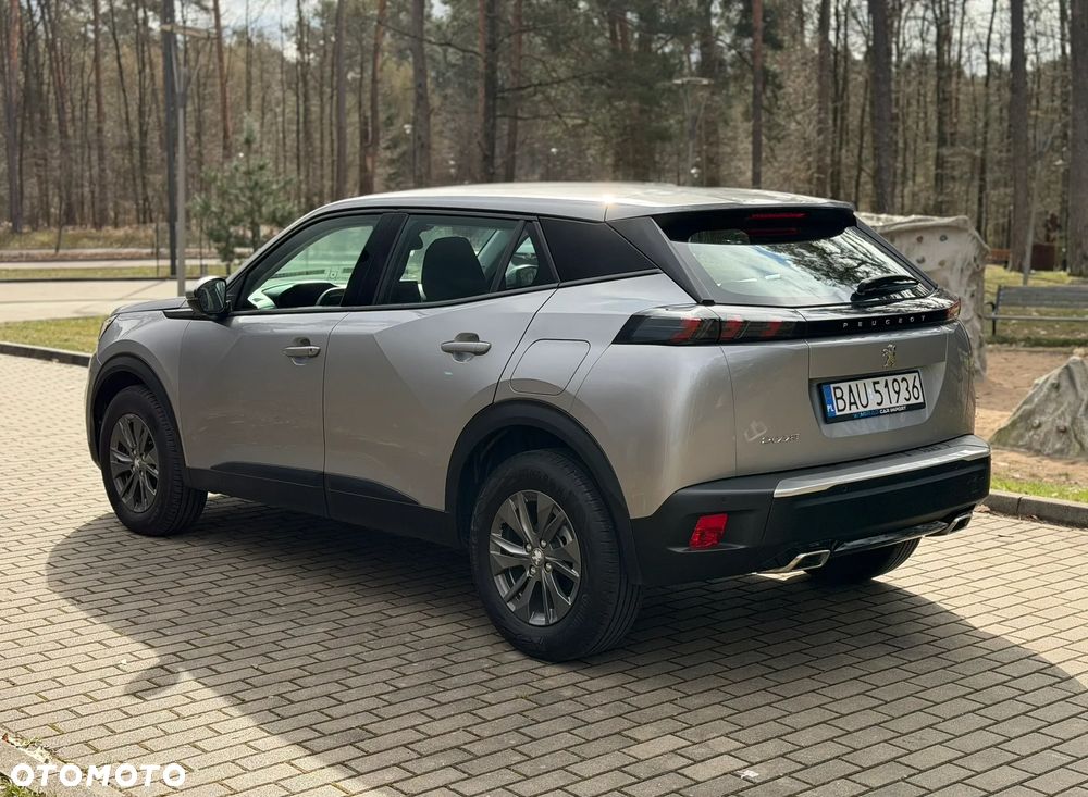 Peugeot 2008 PureTech 130 EAT8 Active - 4