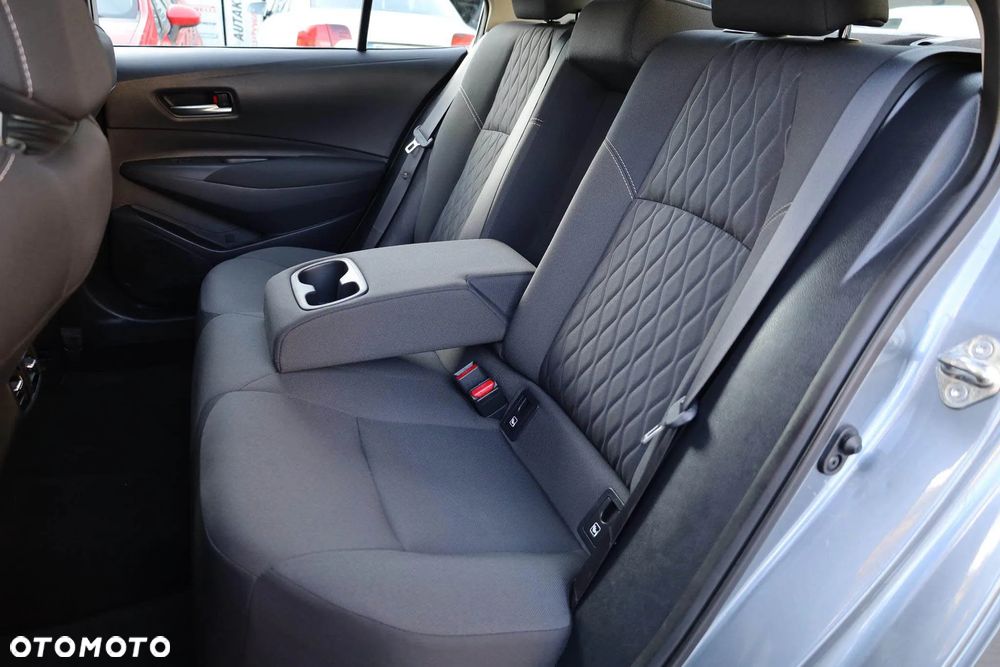 Toyota Corolla 1.5 Comfort - 29