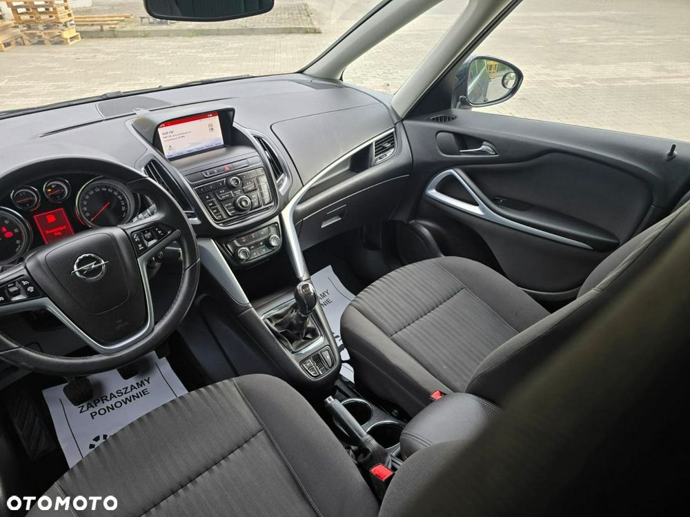 Opel Zafira - 29