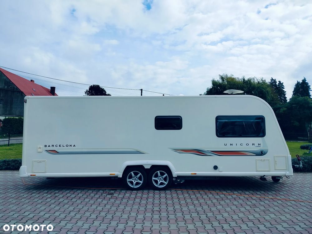 Bailey Unicorn Barcelona - 36