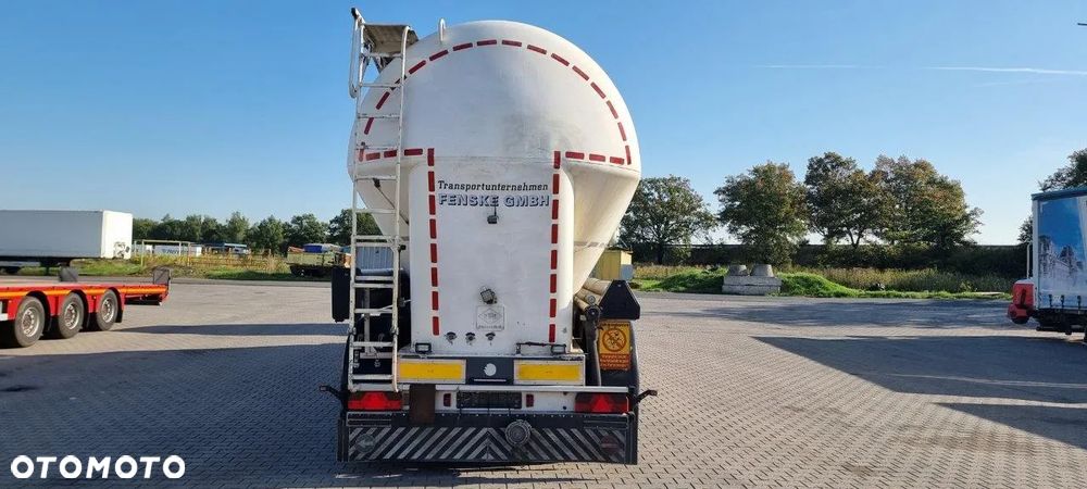 Mercedes-Benz Zestaw Mercedes Benz Actros 1842 + naczepa silo Feldbinder EUT 45.3 - 14