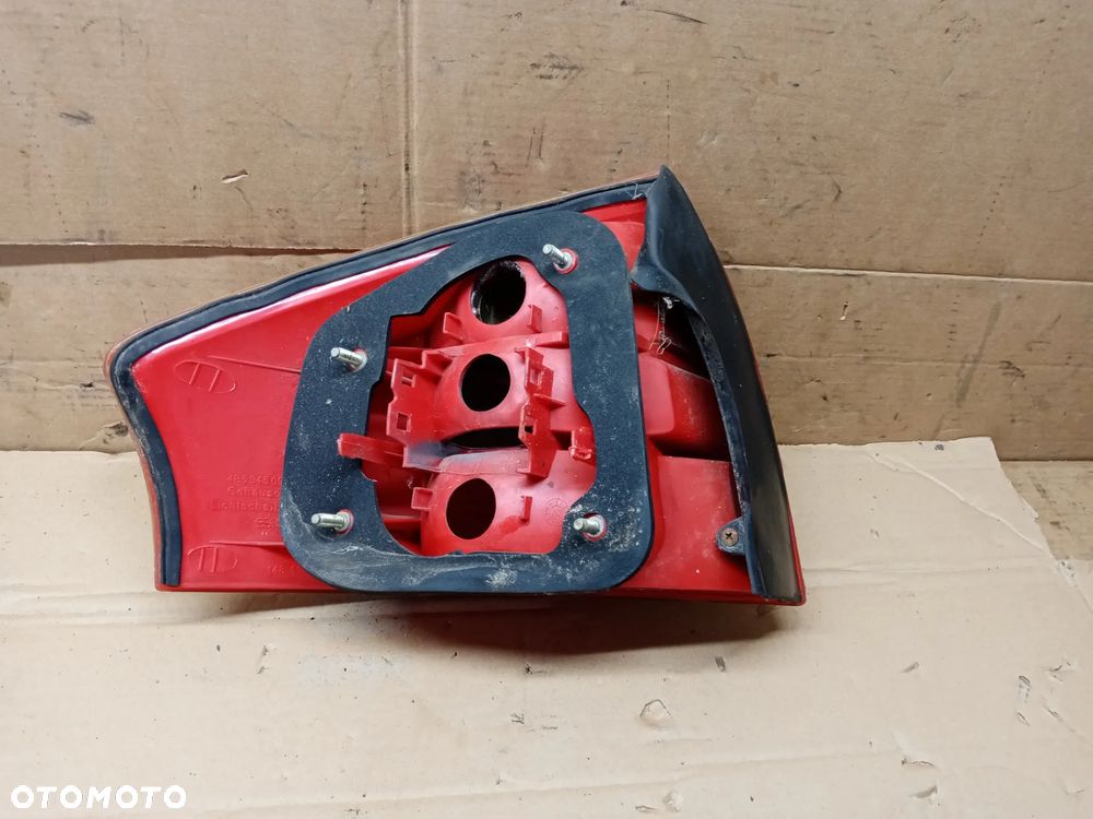 Lampa prawy tył tylna prawa Audi A6 C5  Sedan 4B5945096 - 5