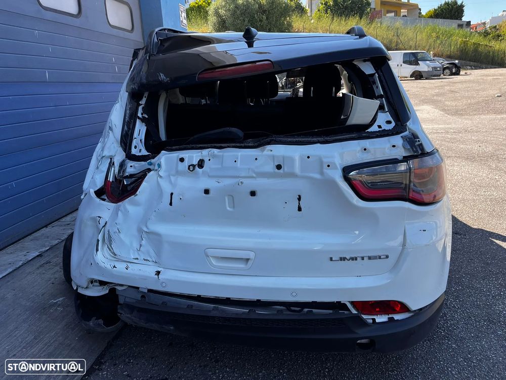 Jeep Compass 1.6D CRD Limited de 2018 para peças - 5