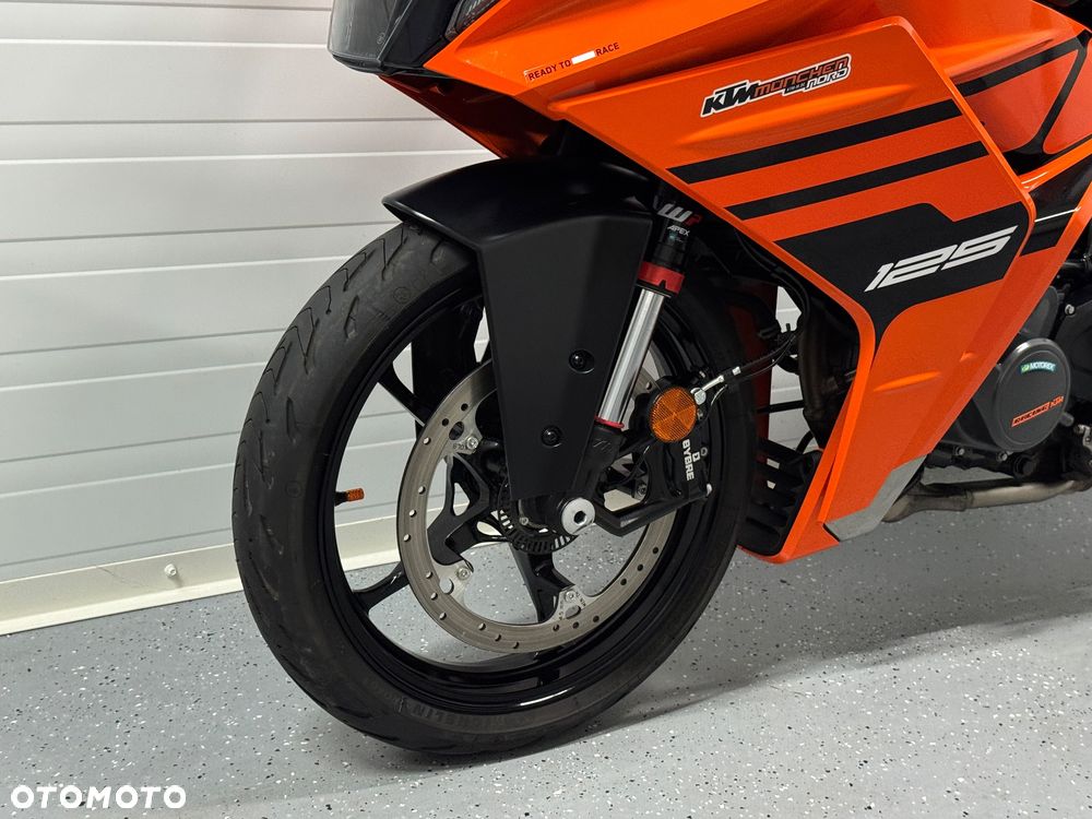 KTM RC 125 - 25