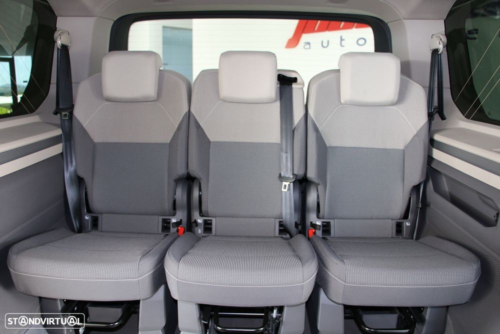 VW Multivan 1.5 TSI e-Hybrid Life DSG - 36