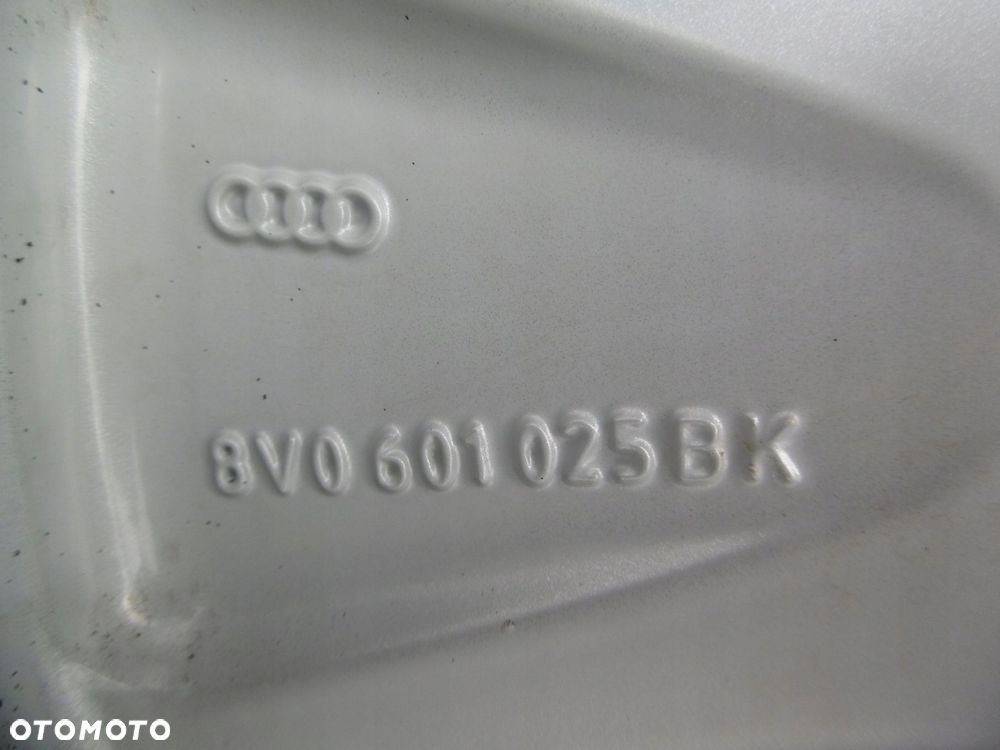 AUDI A3 8V0 7.5Jx17H2 ET 51 5x112 - felga - 7