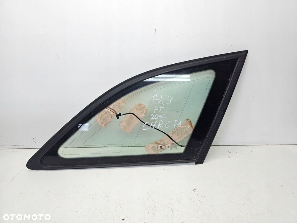 SZYBA KAROSERYJNA AUDI A4 B8 AVANT KOMBI CHROM PRAWY TYŁ 2014R - 1