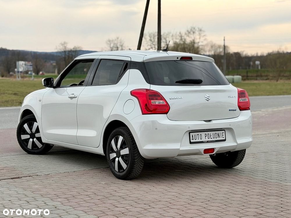 Suzuki Swift 1.2 Dualjet Hybrid Club - 4