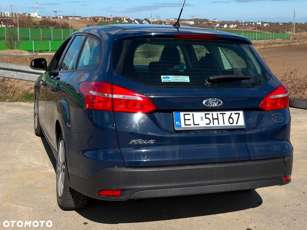 Ford Focus 1.5 TDCi Trend - 6
