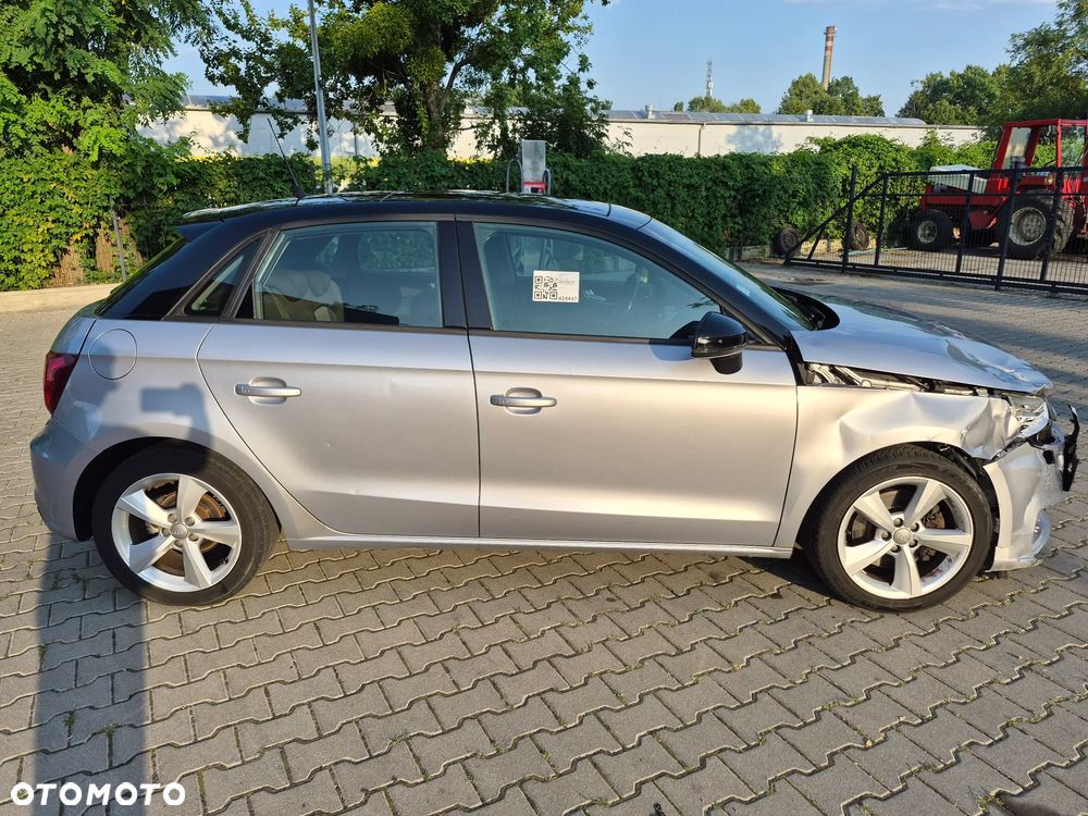 Audi A1 Sportback 1.6 TDI S tronic - 6