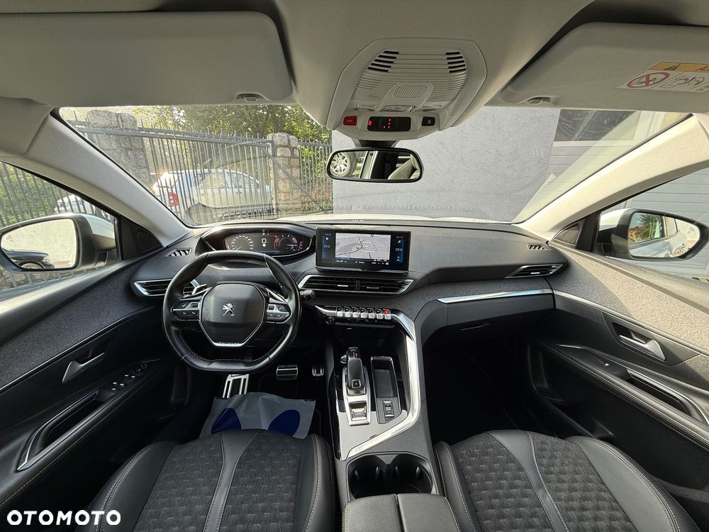 Peugeot 3008 1.5 BlueHDi Road Trip S&S EAT8 - 24