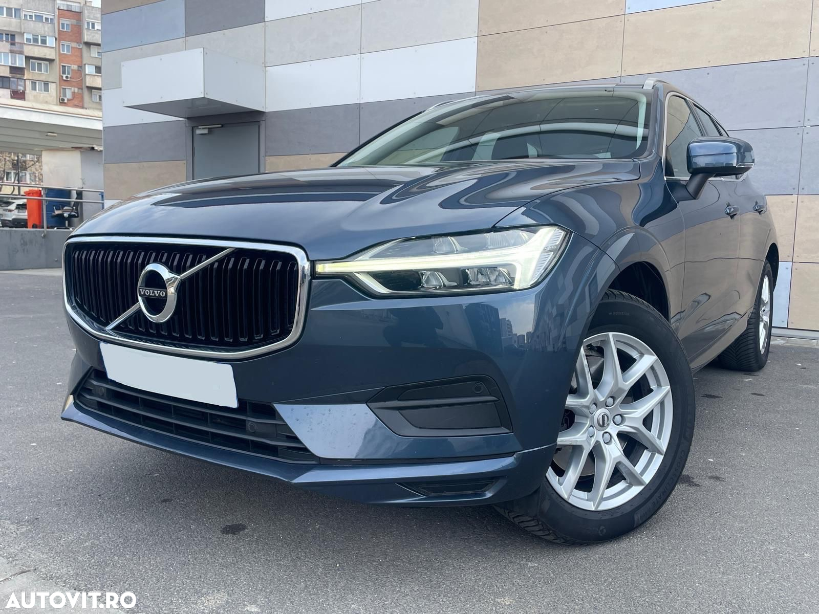 Volvo XC 60 D4 Geartronic Momentum - 3