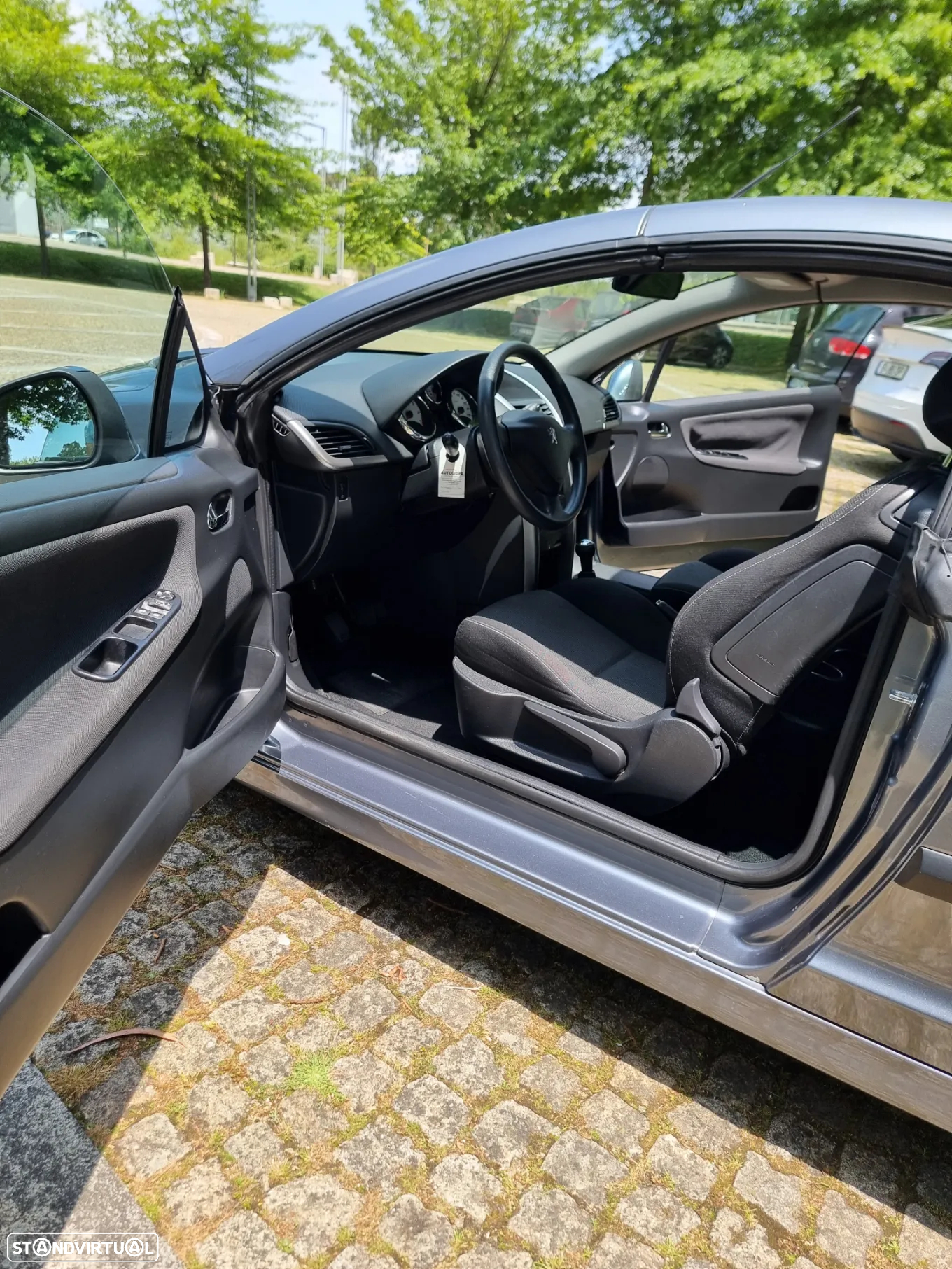 Peugeot 207 CC - 19
