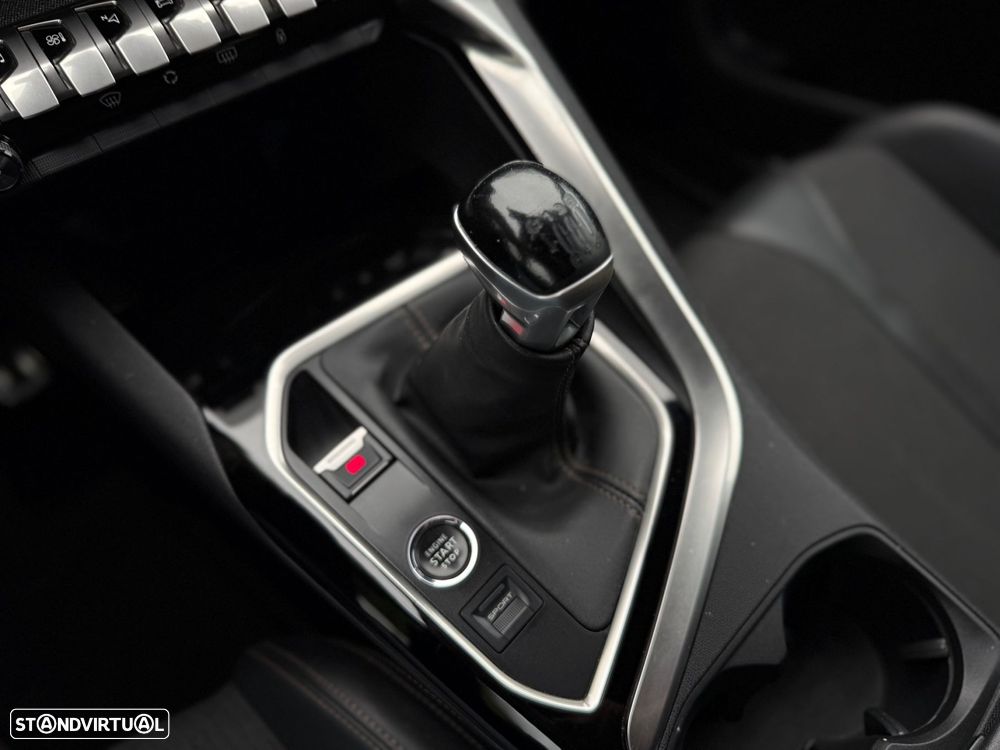 Peugeot 3008 1.5 BlueHDi GT Line - 45