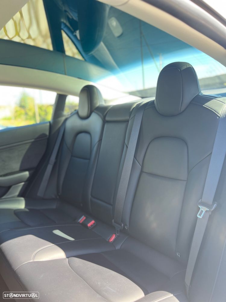 Tesla Model 3 Standard RWD Plus - 20