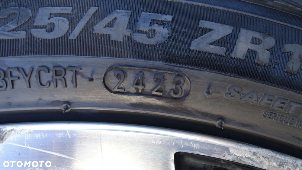 SEAT ATECA 575 - felga 8Jx19H2 ET45 5x112 - 6