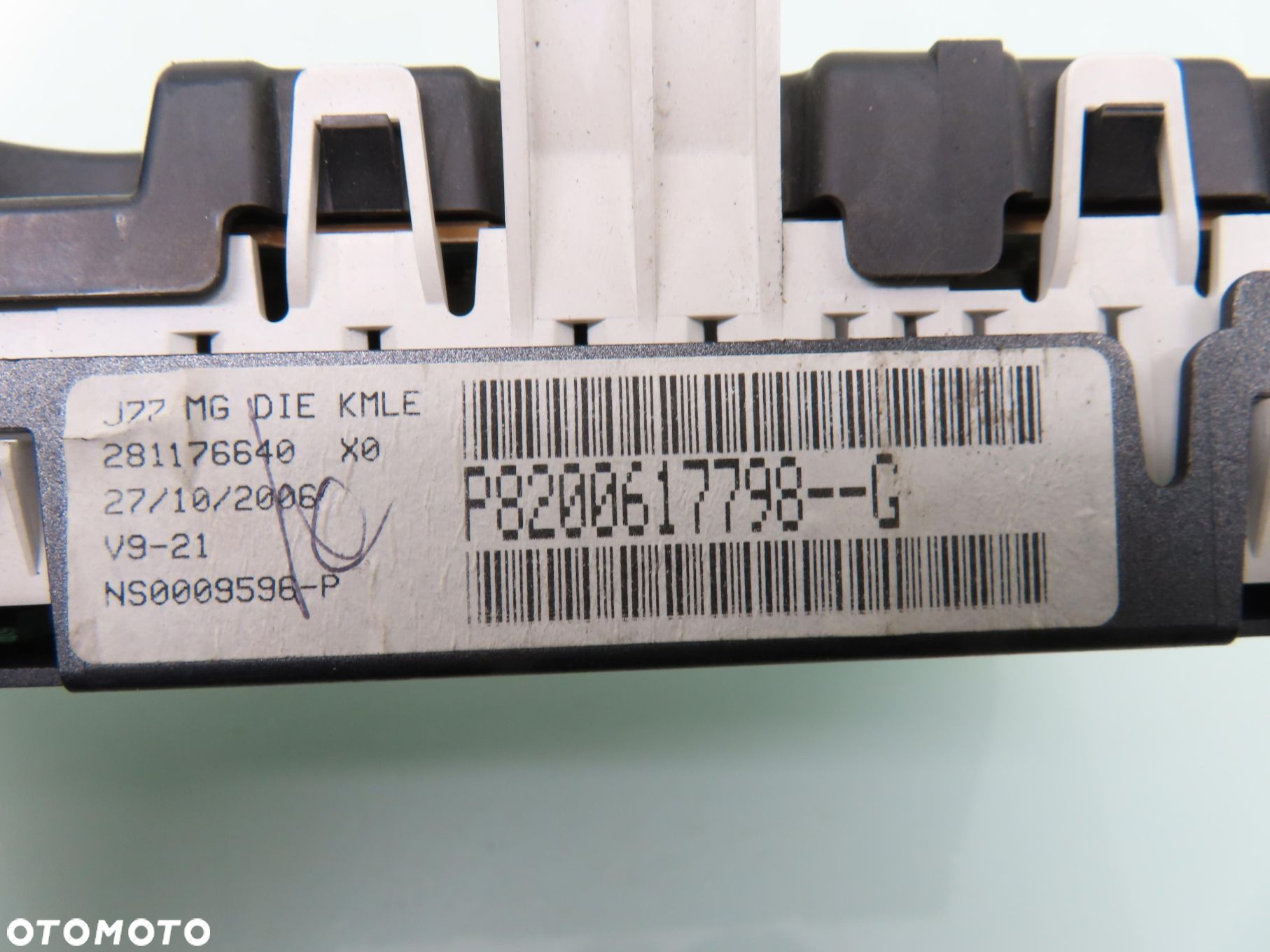 LICZNIK RENAULT MODUS 1.5 dCi P8200617798G - 2
