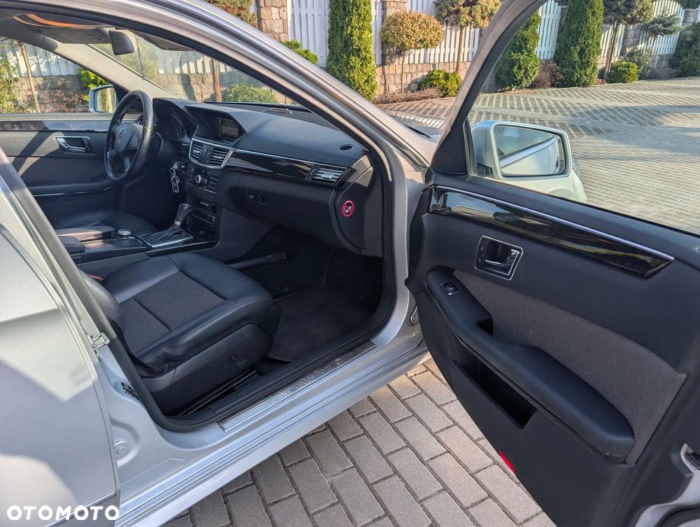 Mercedes-Benz Klasa E 220 CDI BlueEff Avantgarde - 8