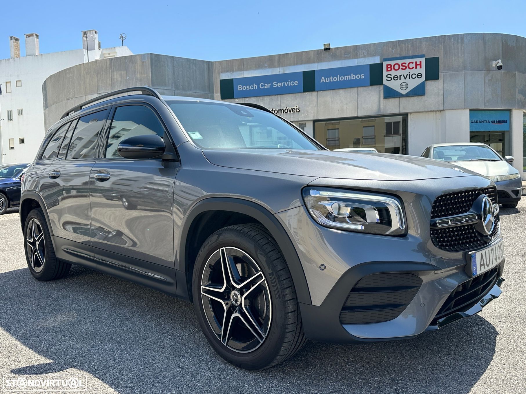 Mercedes-Benz GLB 200 AMG Line - 1