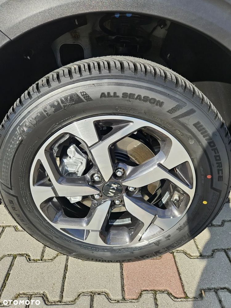 Kia Sportage 1.6 GDI Business Line L 2WD - 21