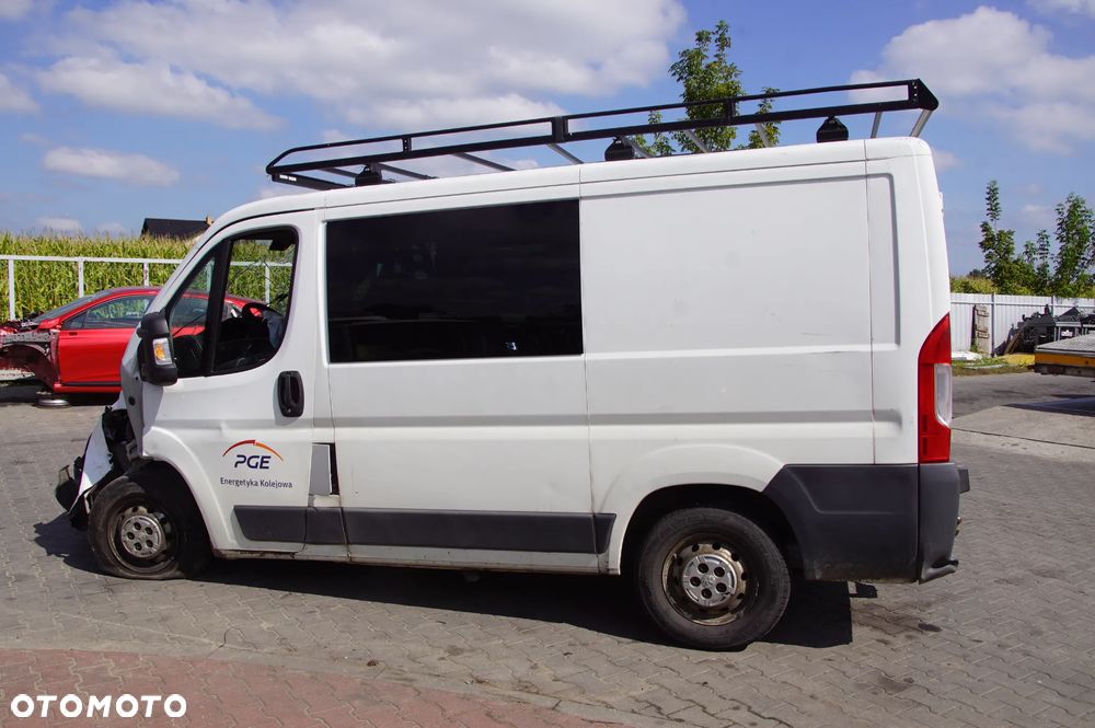 Auto na części - Peugeot Boxer III 2.0 BlueHDI 110 KM AH03 20GP19 2017R Silnik Skrzynia Drzwi Szyba Klapa Lampa Lusterko Deska Kokpit Sterownik Moduł Czujnik Licznik Kierownica - 8