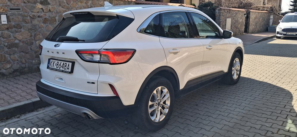 Ford Kuga 2.0 EcoBlue Hybrid TITANIUM - 4