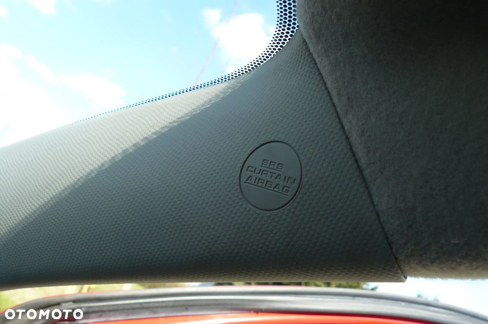 Toyota Yaris - 34