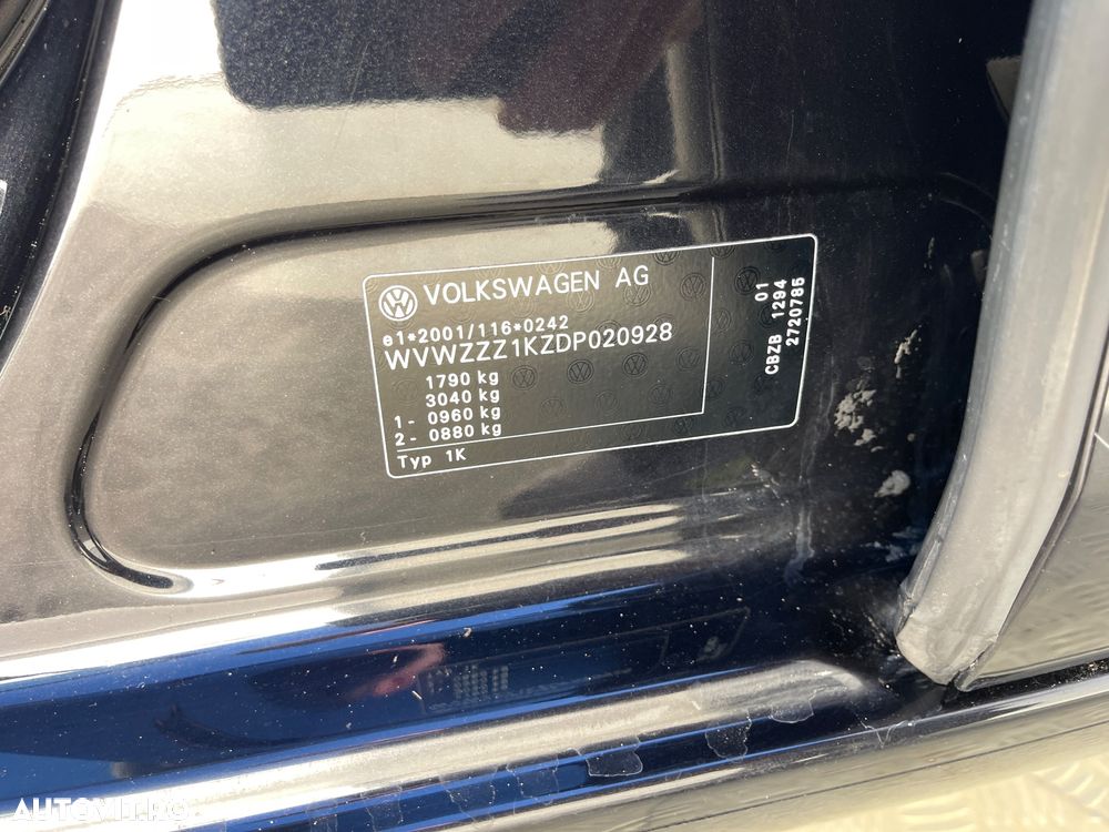 Volkswagen Golf 1.2 TSI BlueMotion Technology MATCH - 40