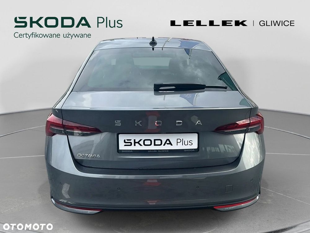 Skoda Octavia - 10