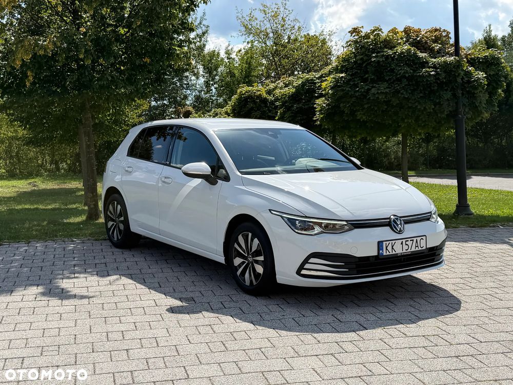 Volkswagen Golf - 6