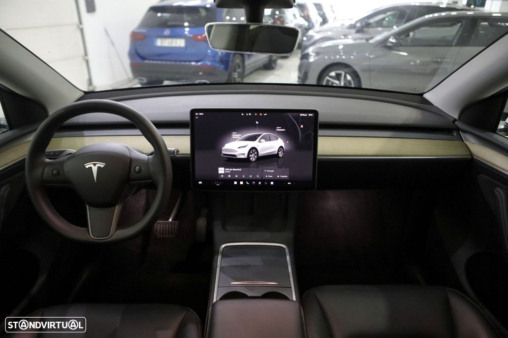Tesla Model Y Tração Traseira - 23