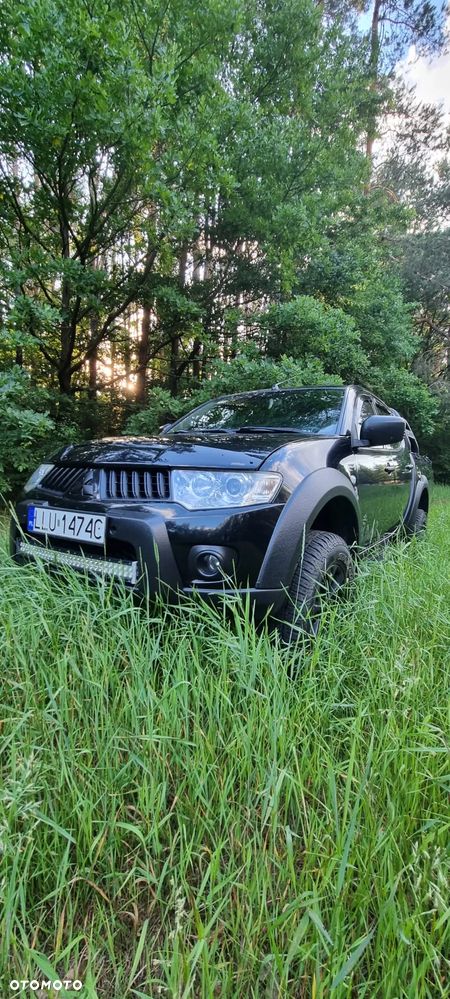 Mitsubishi L200 2.5 DID DC Intense HP - 12