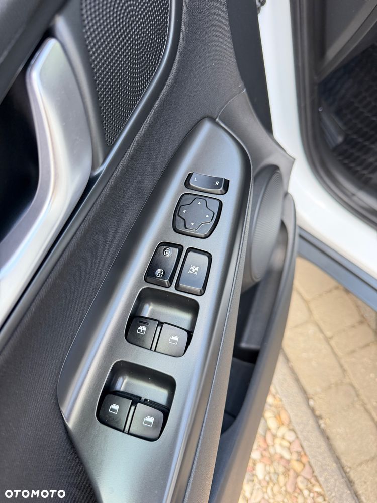 Hyundai Kona 1.0 T-GDI Style DCT - 6
