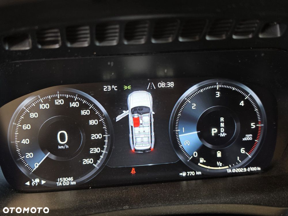 Volvo XC 90 B5 D AWD Momentum Pro 7os - 12