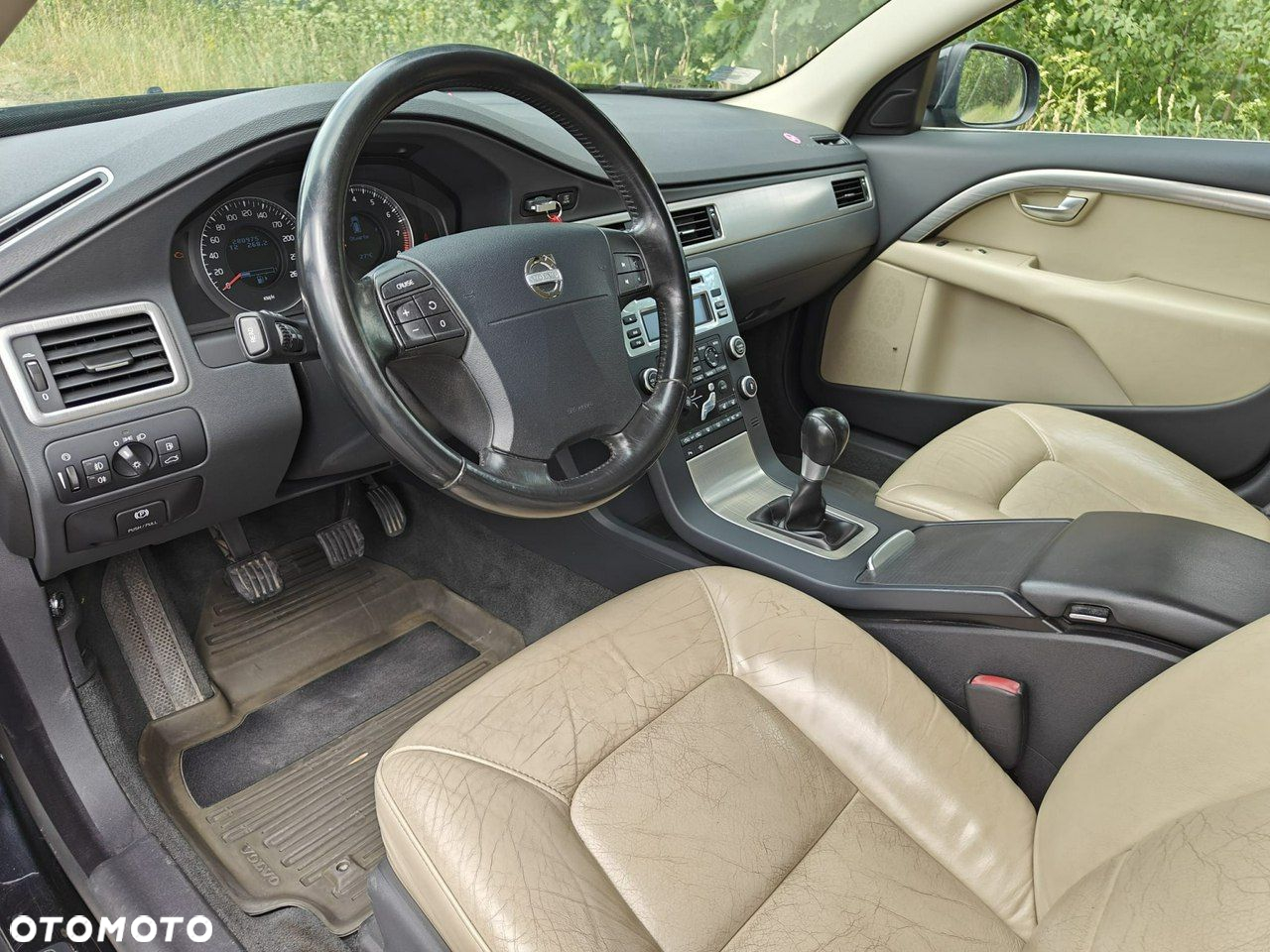 Volvo V70 - 10