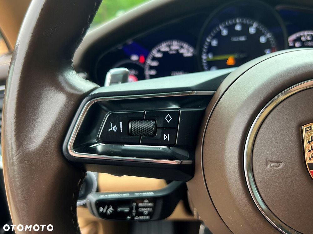 Porsche Panamera - 19
