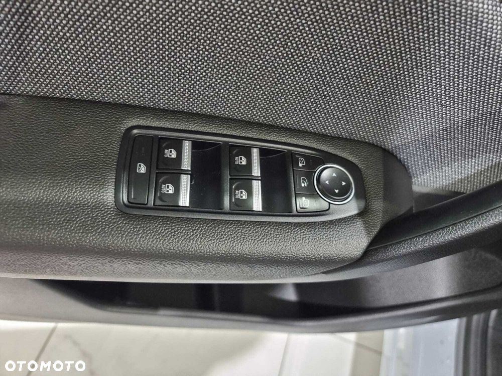 Renault Captur - 17