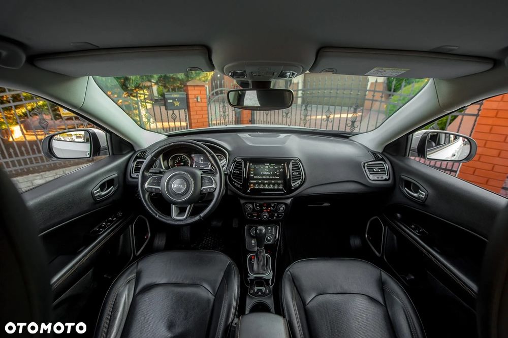 Jeep Compass 1.4 TMair Limited 4WD S&S - 26